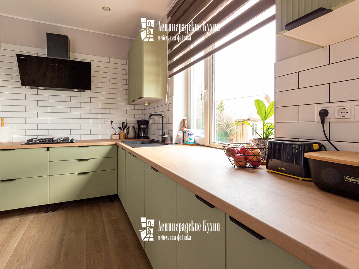 Кухня Токсово зеленая из МДФ, фото