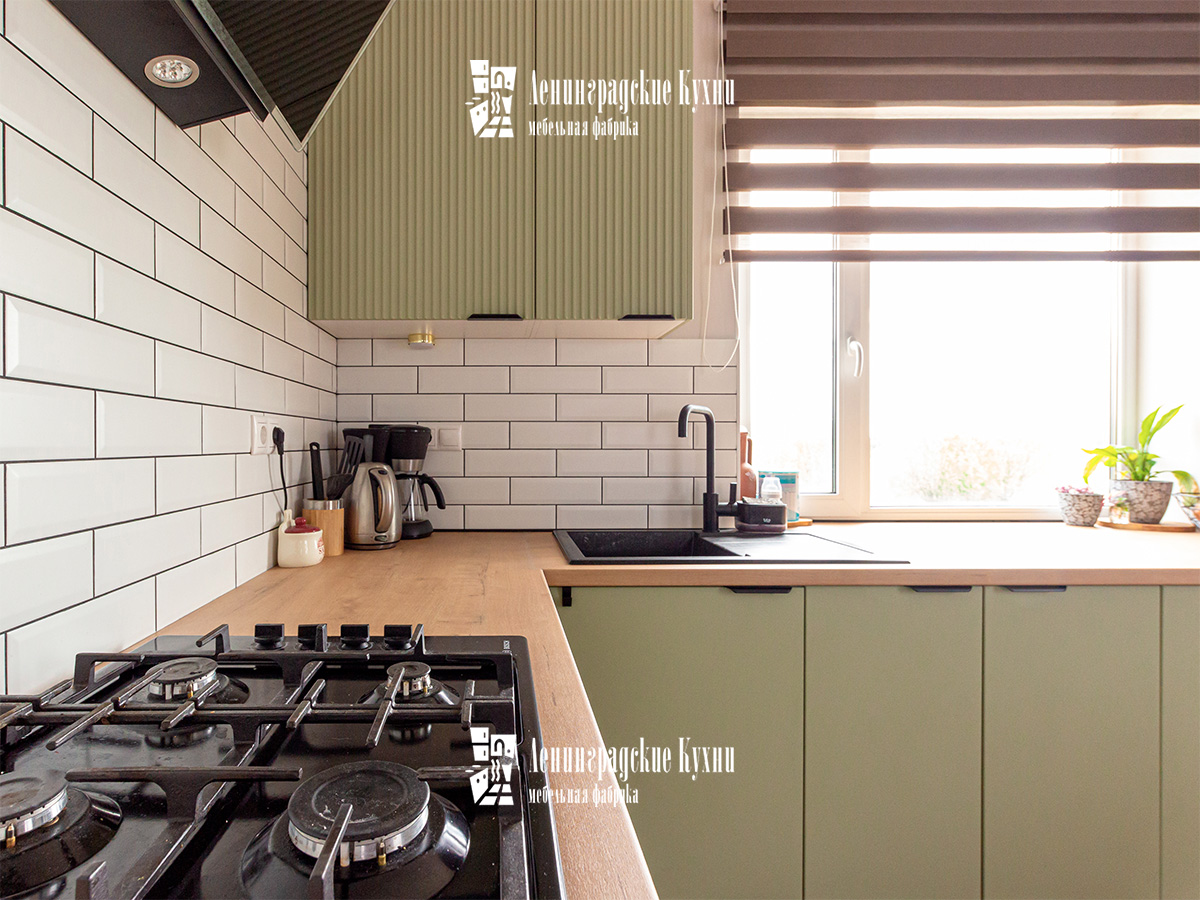 Кухня Токсово зеленая из МДФ, фото